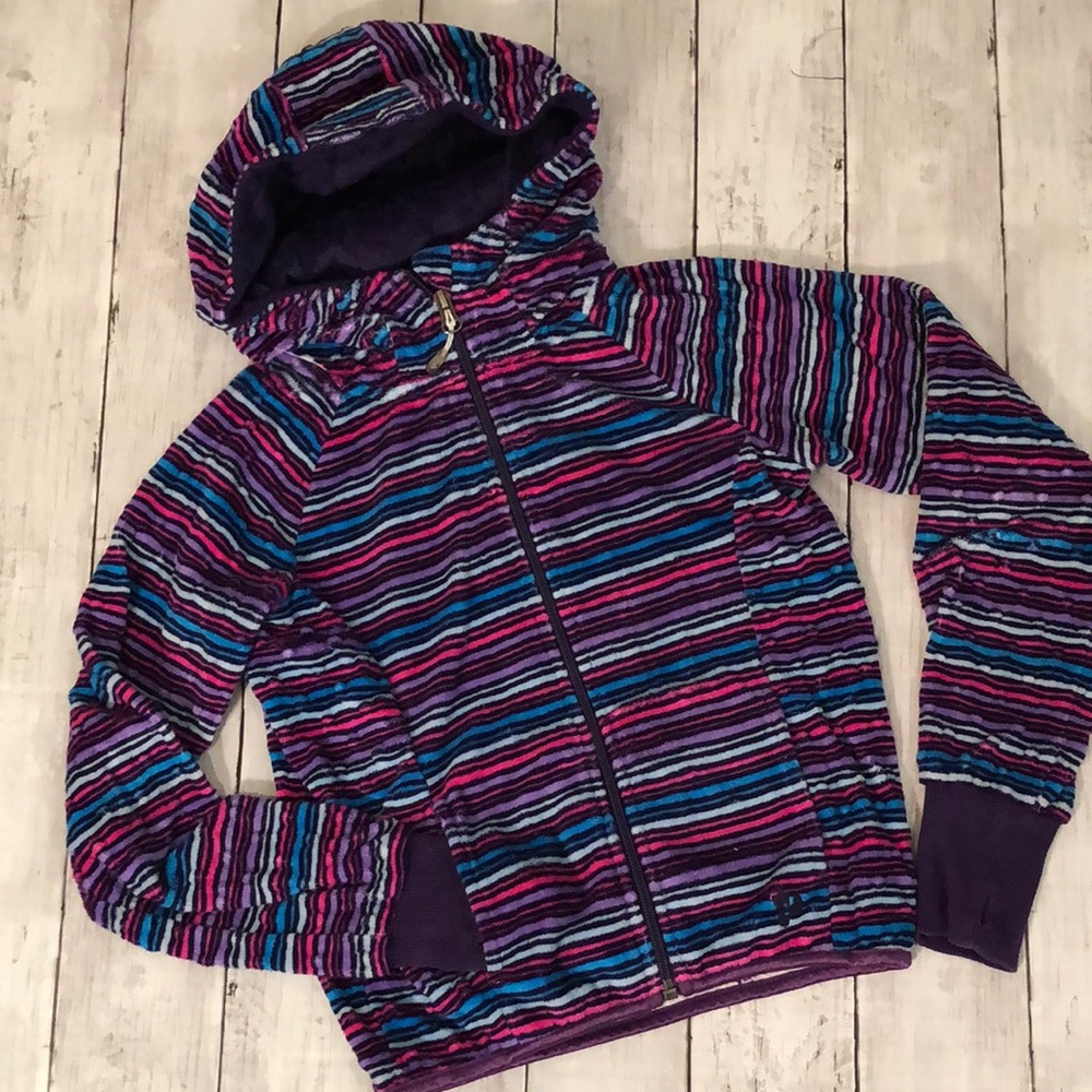 Triple flip velour hoodie, size 2 (girl’s 7-8)